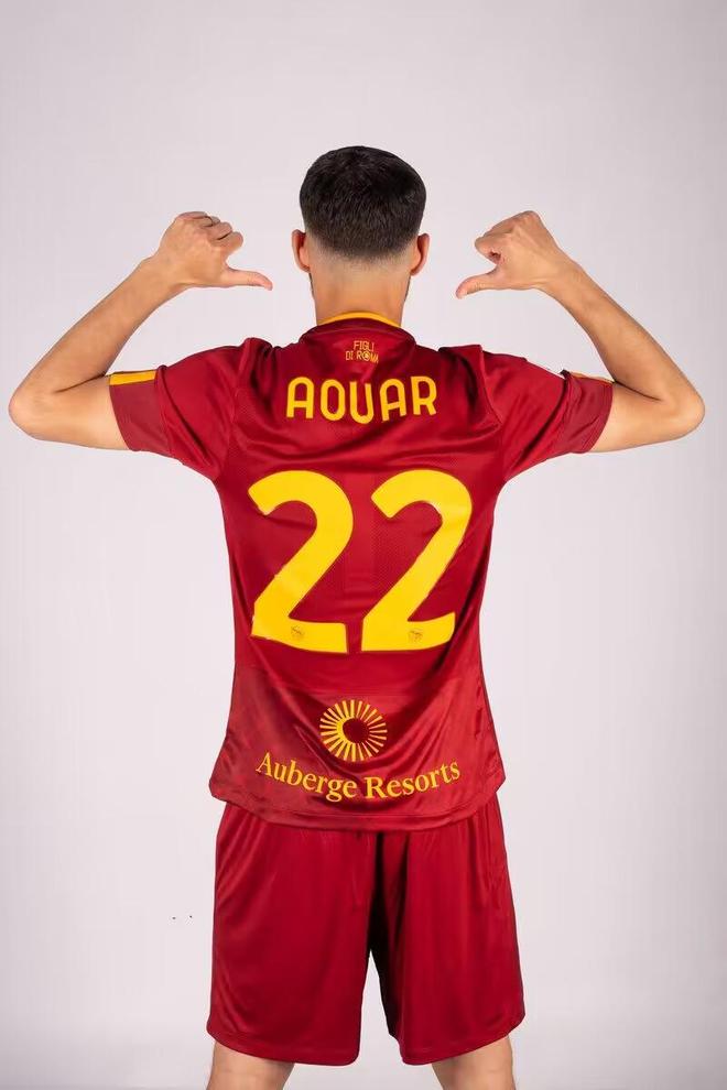 最后时刻西汉姆调整名单以备欧冠,官宣签约环节打磨,媒体盛赞,轮换策略被讨论-球友会在线