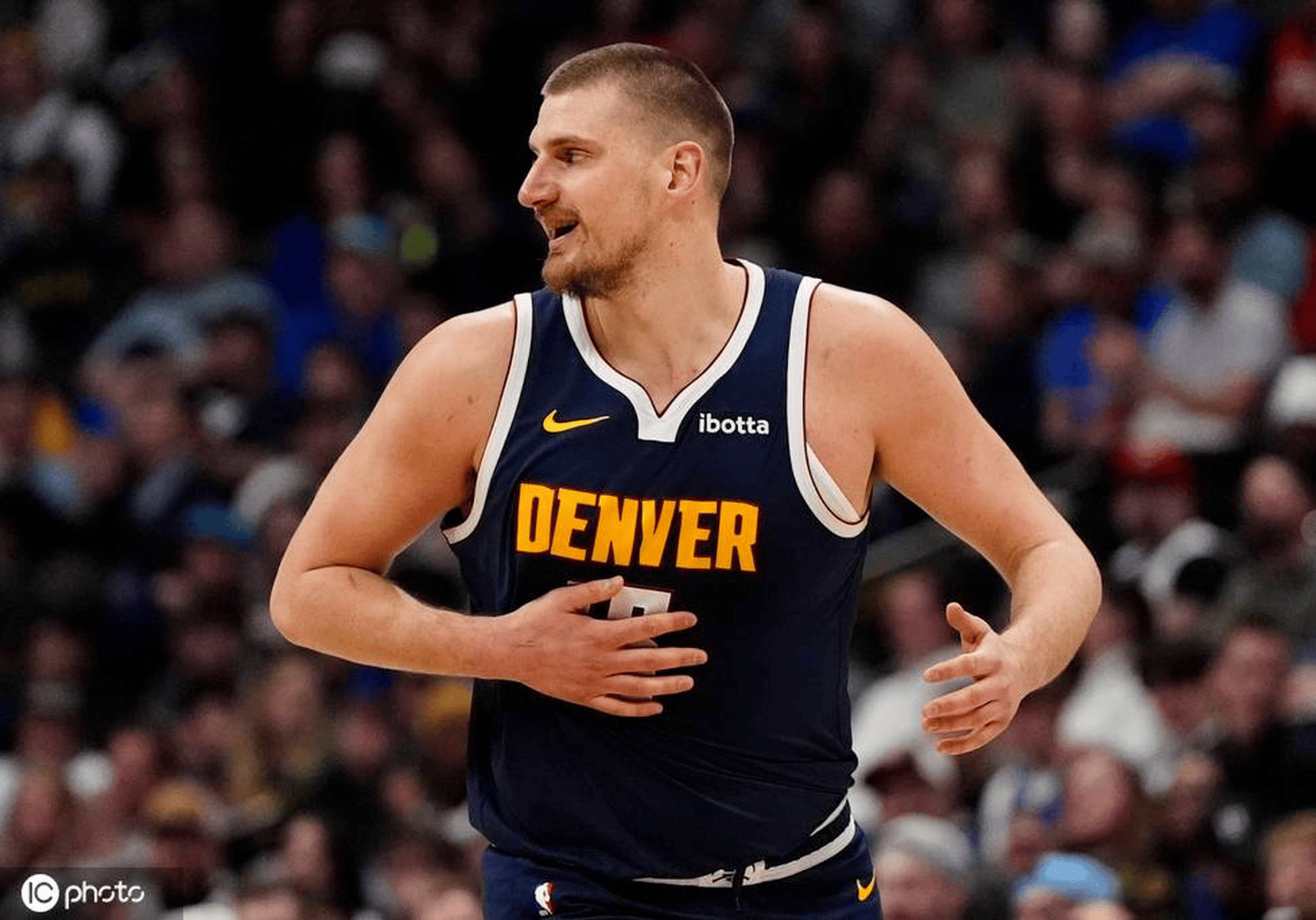  夏洛特新皮肤古今物语 -球友会在线