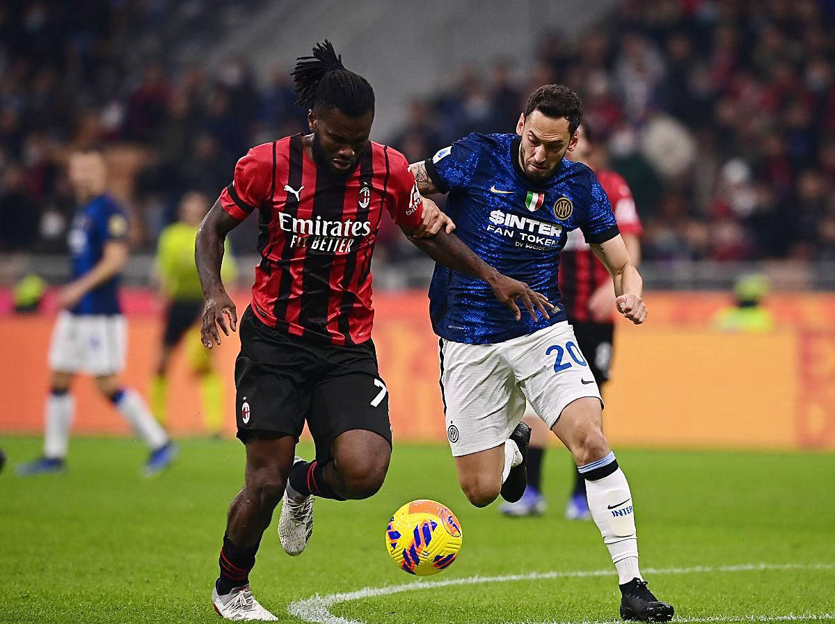 包含国际比赛日欧超杯传出新动向，AC米兰调整名单，管理层表态——信心回归，纪律约束更严格的词条-球友会在线