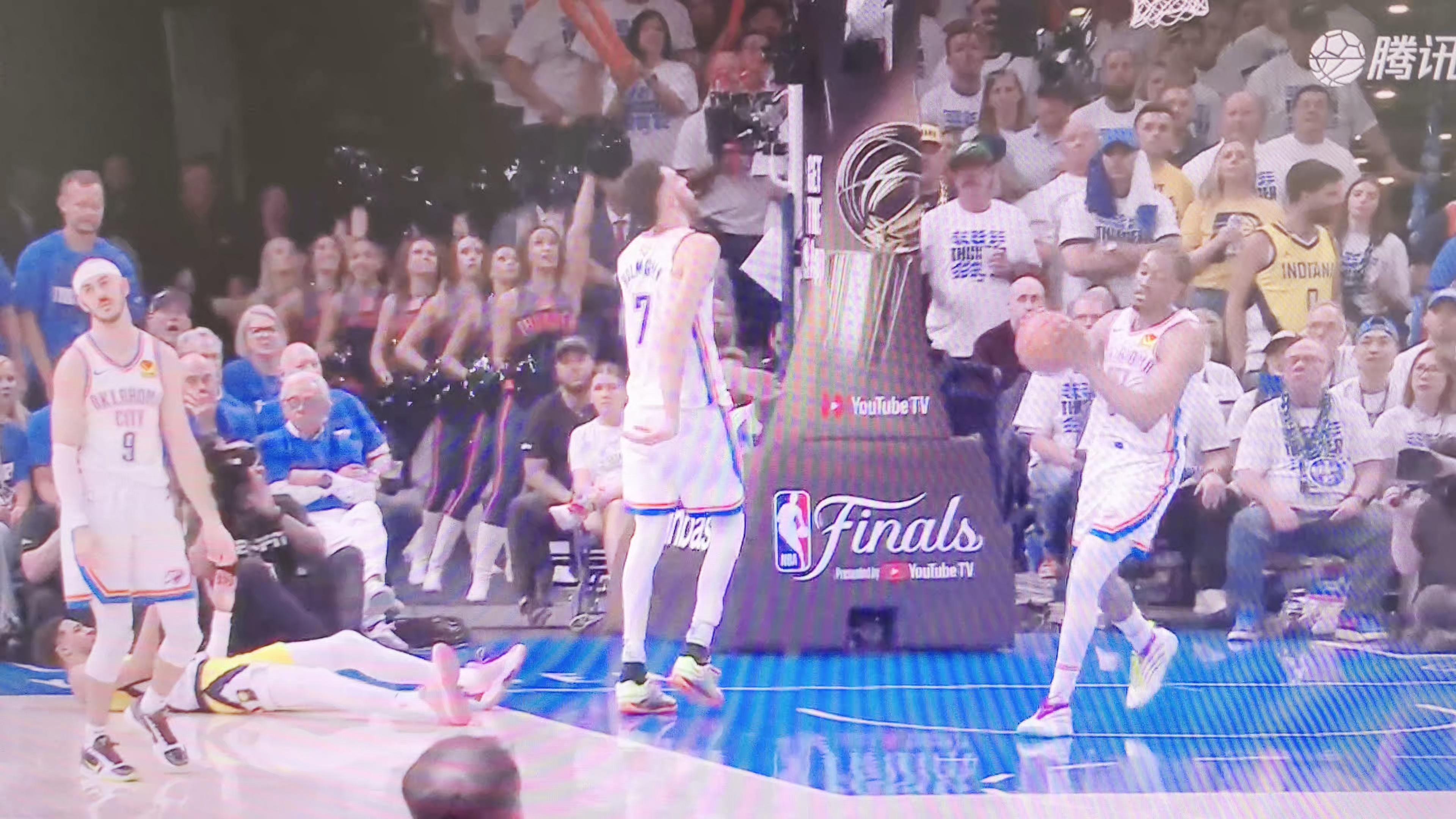 今晨新疆广汇备战NBA总决赛,内部沟通细节曝光,更衣室稳定,纪律约束更严格的简单介绍-球友会入口